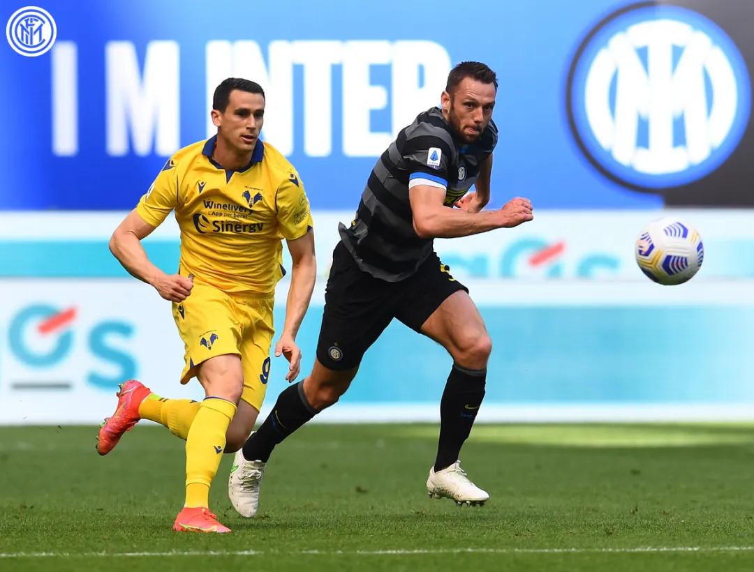 ترتيب مجموعات دوري أبطال أوروبا 20232024أحدث التطورات والمواجهات الحاسمة