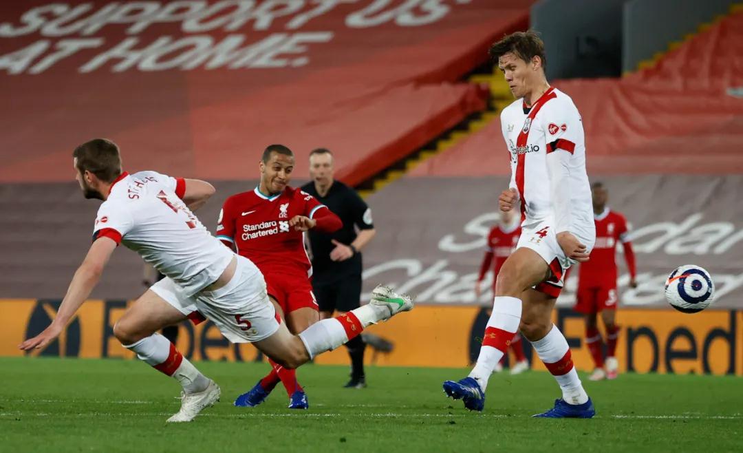 مباراة ليفربول اليوم مباشر يلا كورةموعد المباراة والقنوات الناقلة